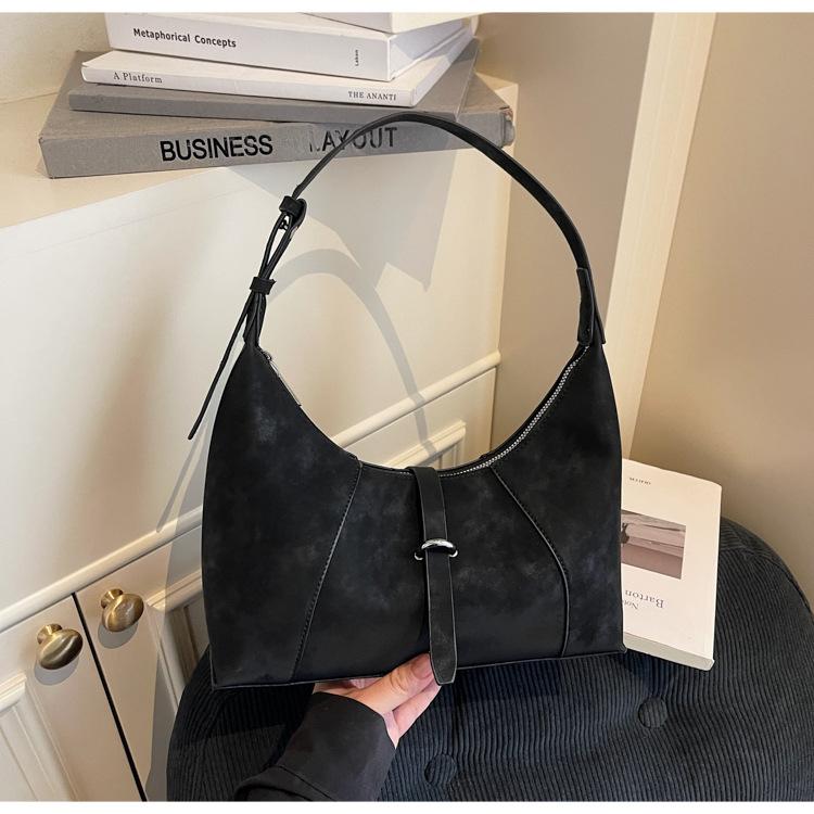 Korean Version of Fashionable Casual Niche Small Bag Women's 2025 Autumn New Retro High-end Underarm Crescent Bag Shoulder Bag