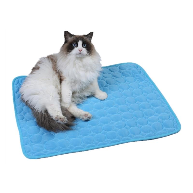 Cooling Mat for Dogs Pet Summer Sleeping Pads No Need to Freeze or Refrigerate Easy to Clean for Indoors Outdoors Use