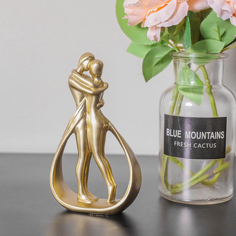 Creative Wedding Gift: Romantic Ornaments for Newlyweds, Partners, or Friends - Perfect for First Anniversary or Home Décor.