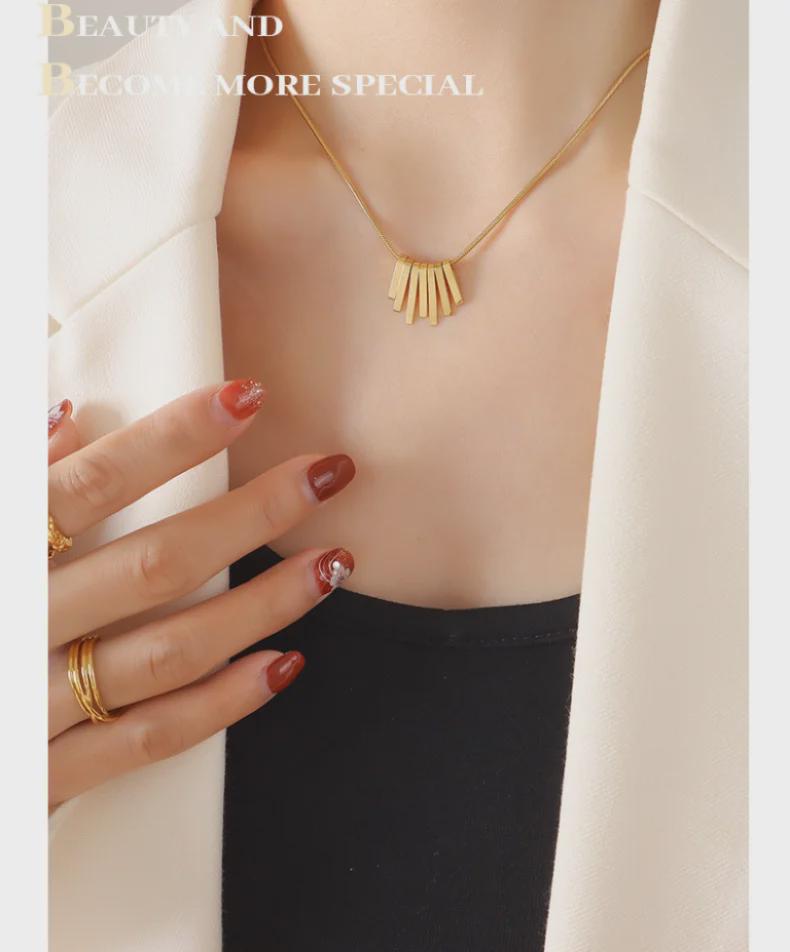 European & American Luxury Geometric Pendant Necklace: Irregular Square, Gold-Plated Titanium Steel