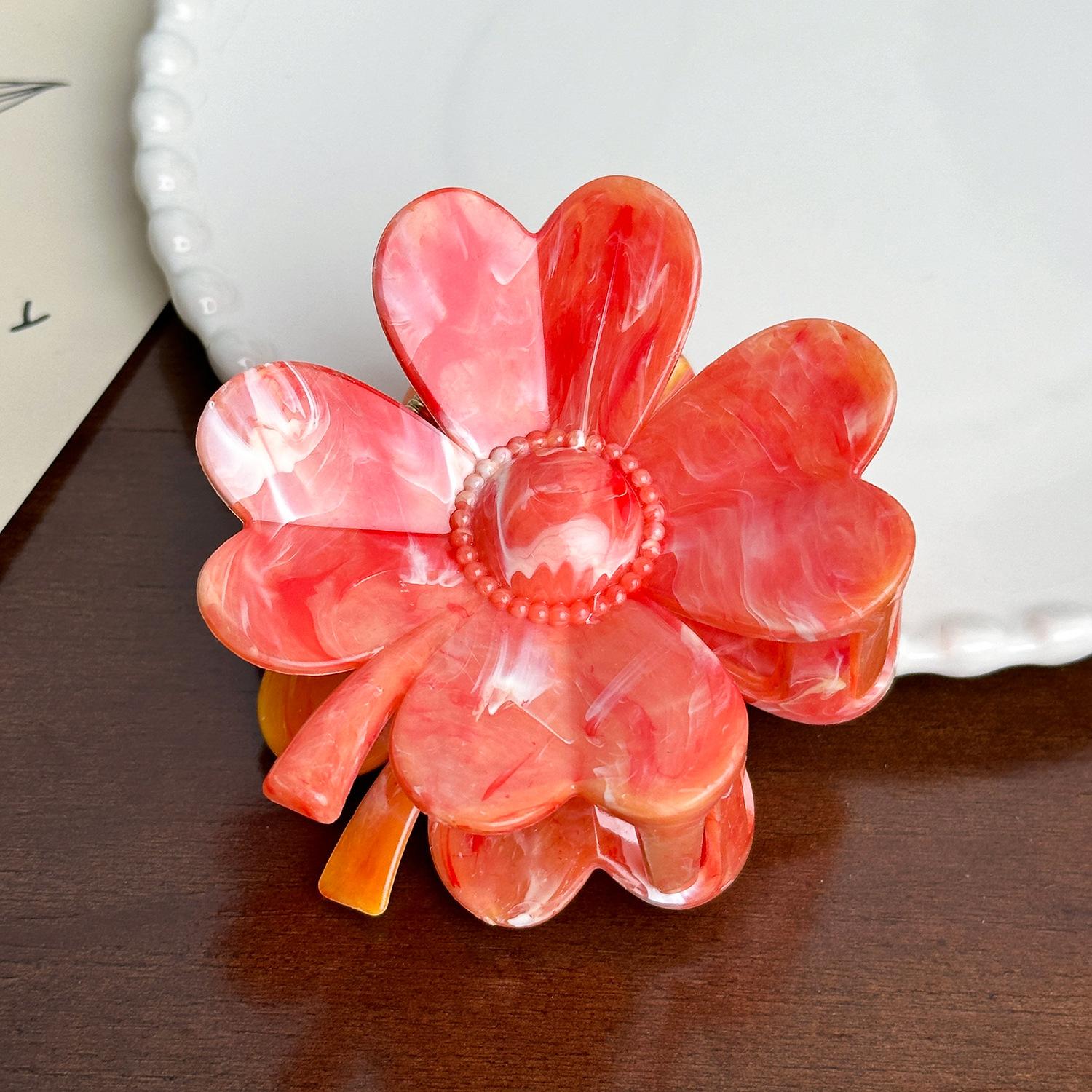 

Gradient Stylish Color Four Leaf Clover Hair Clip Perfect For Fashionable Updos And Wear Everyday Orange8.2cm