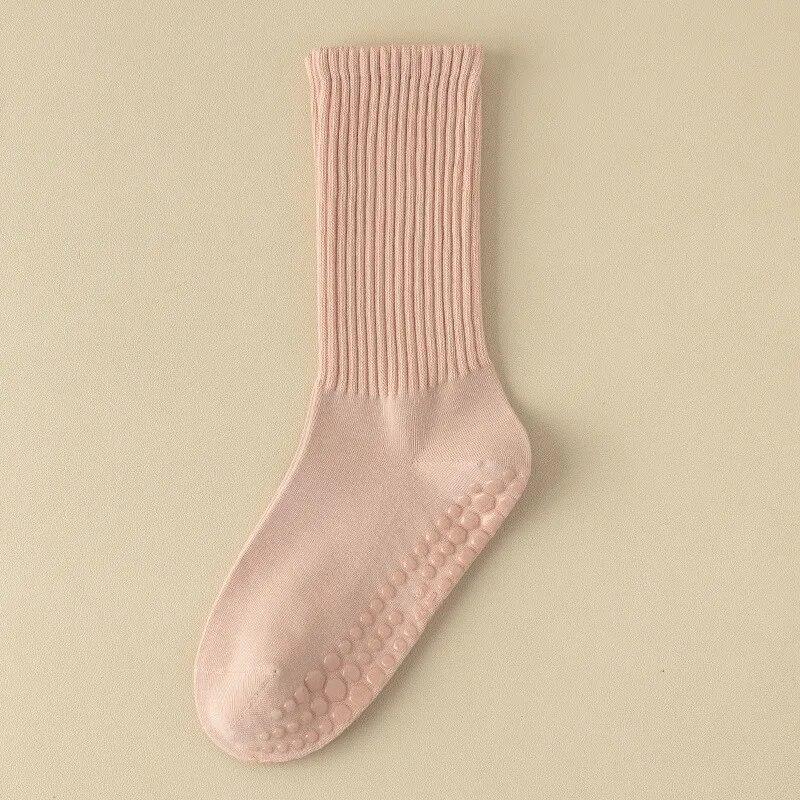 Nya enfärgade yogastrumpor i halvkalv bomull Pilatesstrumpor Halkfria professionella sportstrumpor Danskonditionsträning Golvstrumpor