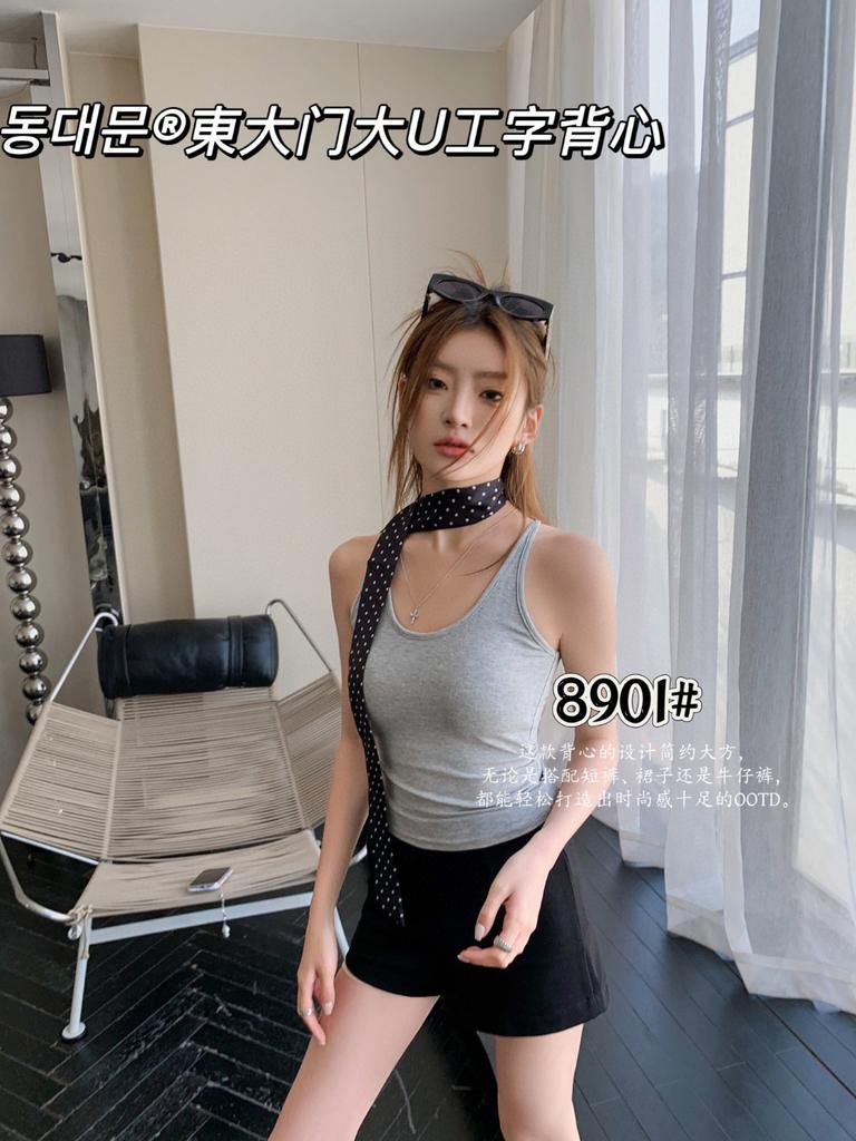 Vest women's summer with its own chest pad, breast cover, integrated cup, versatile, slim, comfortable and beautiful back bra