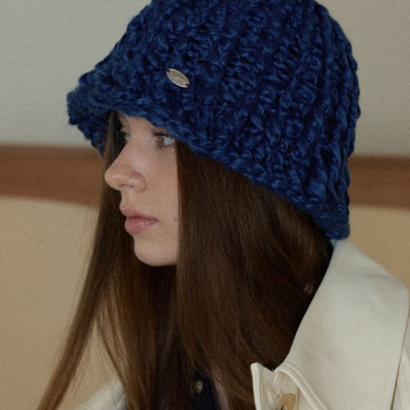 

Slowslowly Sleeve Handmade Crochet Knit Wool Bucket Hat _ Navy Navy