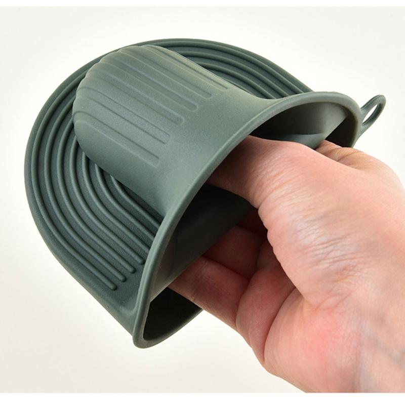 Set mit 2 ergonomischen Küchenhandschuhen, Silikon-Ofenhandschuhe, hitzebeständig, zum sicheren Entnehmen heißer Teller aus der Mikrowelle