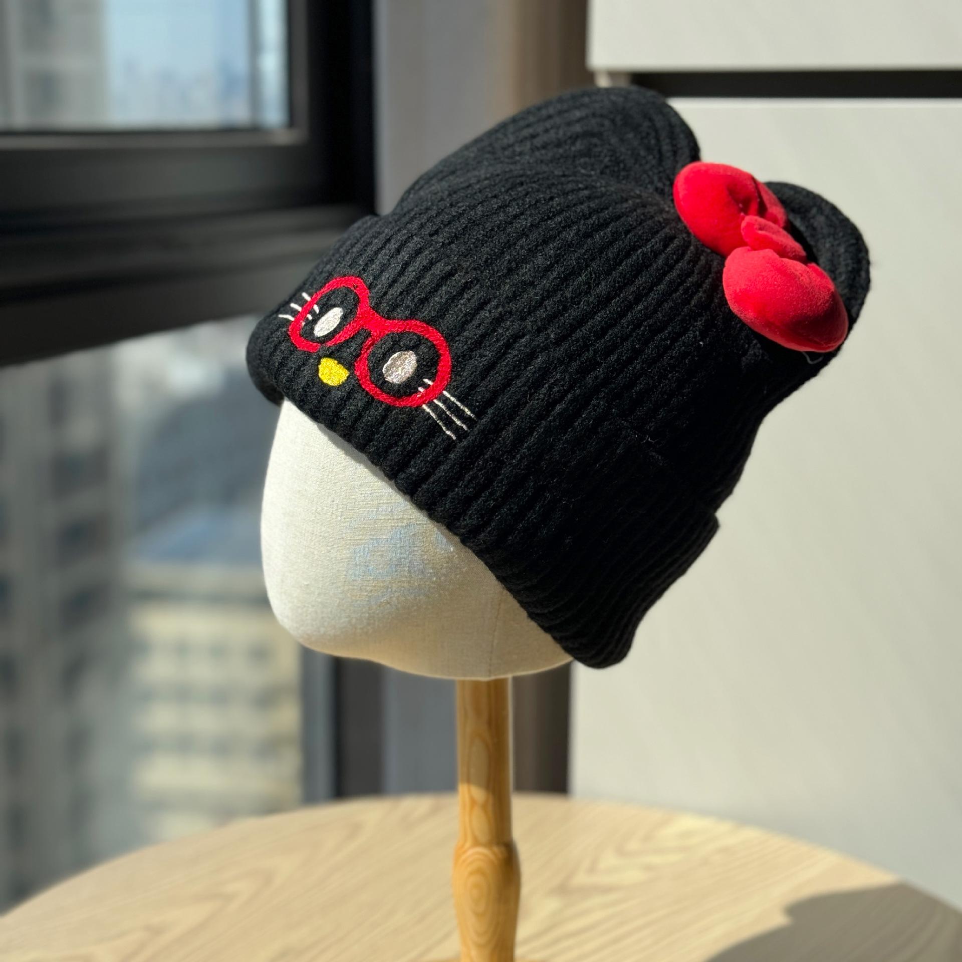 

Новая осенне-зимняя милая шерстяная шапка-бант с очками, женская модная повседневная теплая вязаная шапка для путешествий, шапка от холода one size