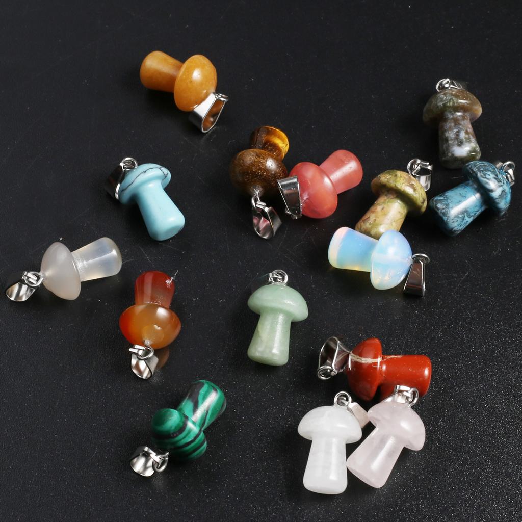 2 Stück, Handgefertigter Anhänger in Pilzform mit Edelstein, Reiki-Heilkristall Quarz Achat Jade Naturstein Anhänger Charms für Schmuckherstellung DIY 1,2×1,6cm