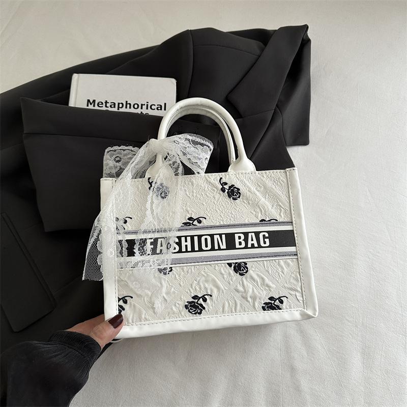 

Премиальная сумка-бантик для женщин 2025 года, новая модная сумка через плечо Mori, универсальная сумка белый