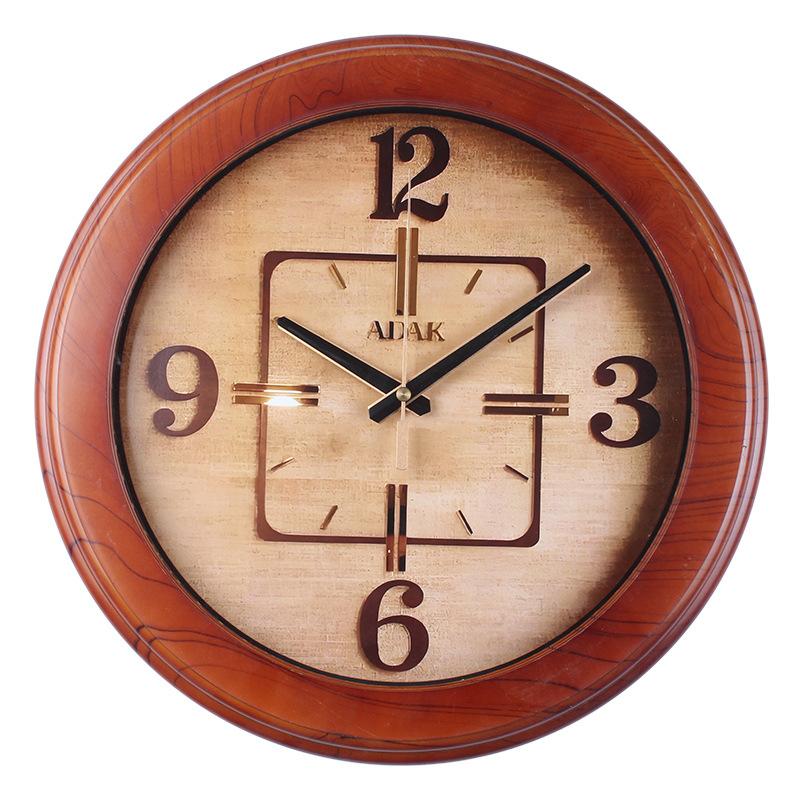 

Imitation Wood Grain Wall Clock, Modern Minimalist Clock, Restaurant Bedroom, Silent Design, Precise Travel Time, Creative Wall Clock 35CM [style] 2