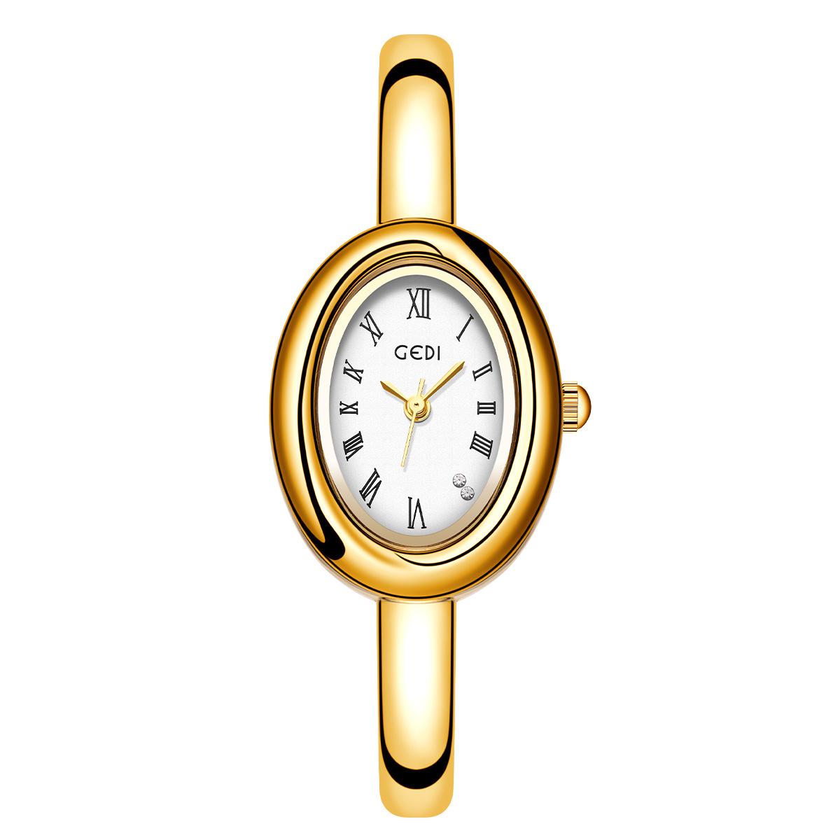 Niche Oval Bathtub Bracelet Women S Watch Roman Scale Retro High-End Sense Simple Temperament Quartz Watch