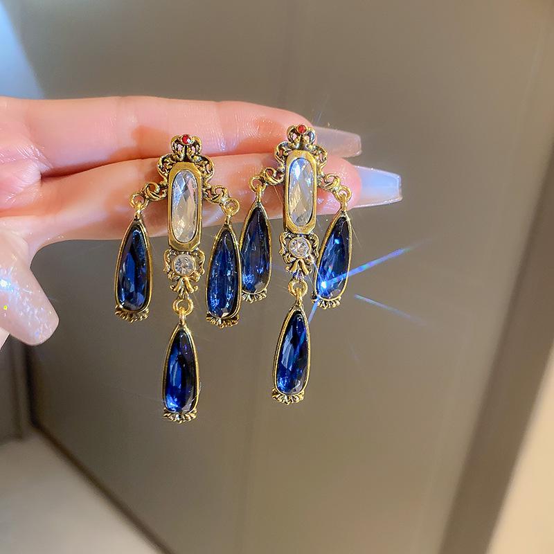 

Элегантные серьги-капли из стразов в стиле французского двора серебристого цвета для женщин