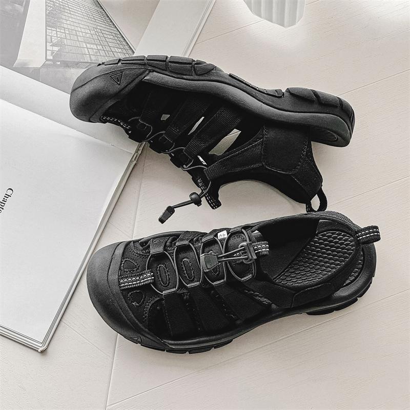 FashionHandmade Men's Breathable Summer Shoes High Quality Male Sandals Outdoor Antiskid Beach Sandals Anti-collision Toe Hollow Shoes
