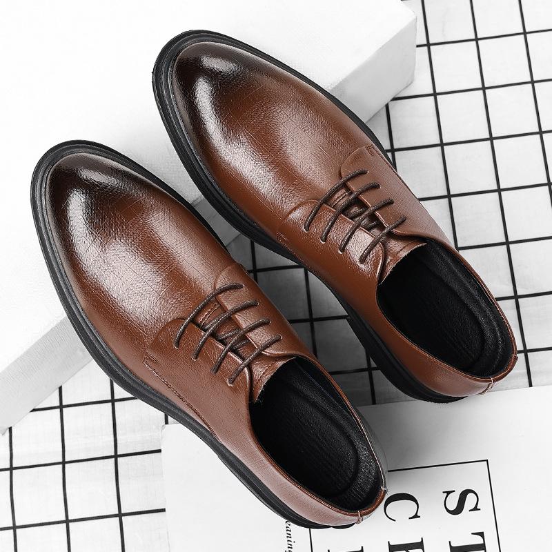 2025 Autumn and Winter New British Style Dress Business Pointed Height Wedding Shoes Groom Suit Shoes