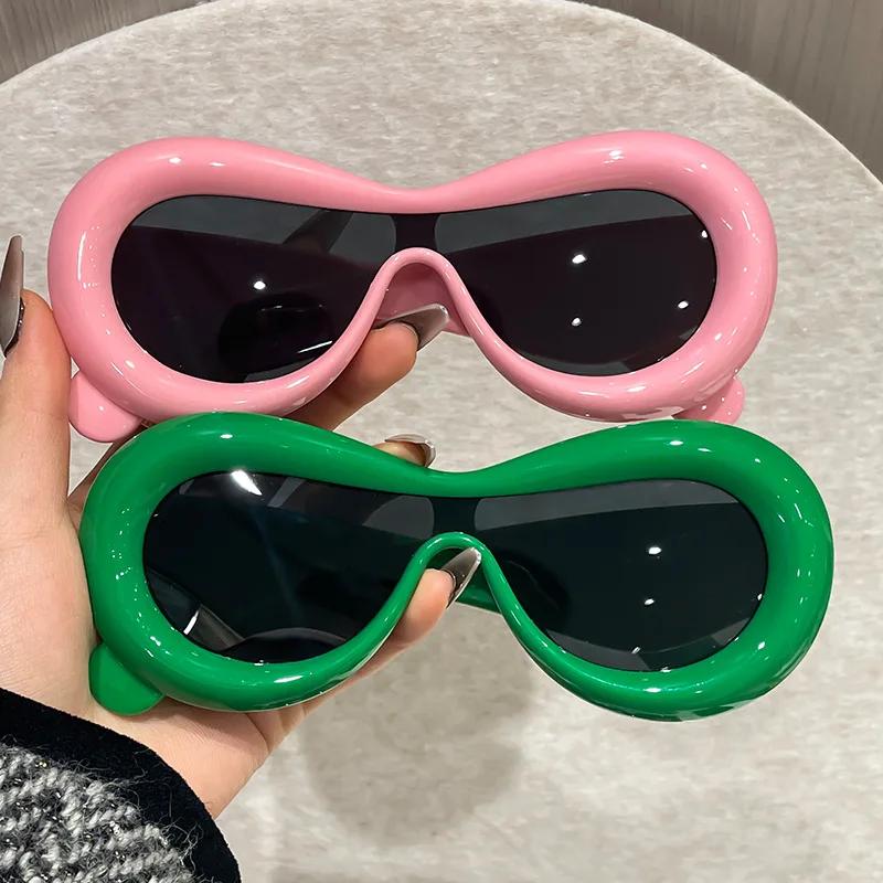 Funny Cute One-piece Sunglasses Thick Frame UV Resistant Sunshade Glasses for Personalized Style