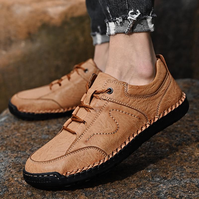 Lässige Lederschuhe für Herren: Handgenäht, Weiche Sohle, Große Größe, Modisch für Frühling und Herbst.