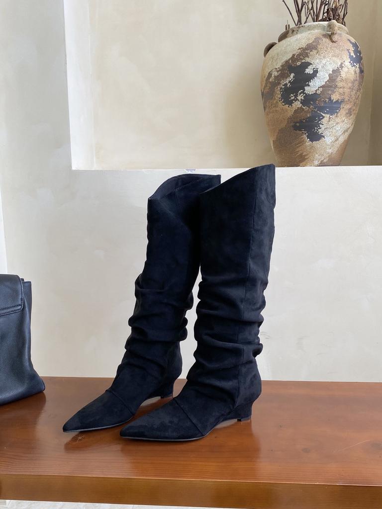 2025 new European and American style wide tube thin pile wrinkled wedge heel boots