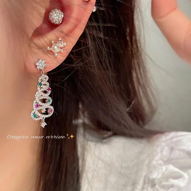 

Christmas Gifts Diamond Colored Zircon Christmas Tree Earring Exquisite Fashion Personality Sweet Christmas Earrings Accessories