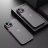 Vāciņš iPhone 13 - E.F.CONNECTION - Melns - Daļēji ciets - Triecienizturīgs - 6,1 collas