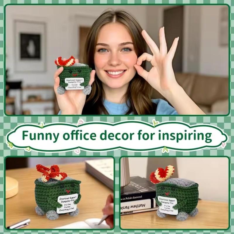 Uroczy Szydełkowy Pożar Śmietnika - Ręcznie robiona Lalka Wspierająca Emocjonalnie, Pozytywny Śmieszny Prezent dla Kochanka Współpracownika Dekoracja Świąteczna