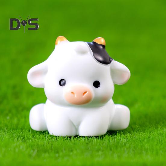 6Pcs Mini Dairy Cow Figurine Resin Tiny Cattle Ornament Miniature Animal Statue Toy Fairy Garden Microlandscape Desktop Decoration