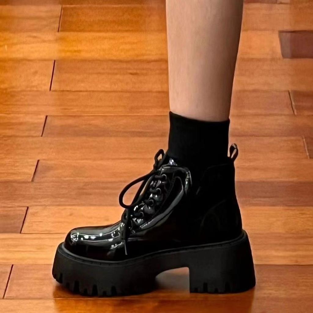 Martin Boots Women's 2025 Autumn New Black Patent Leather Sweet Cool British Thick-soled Heightening Niche Retro Short Boots