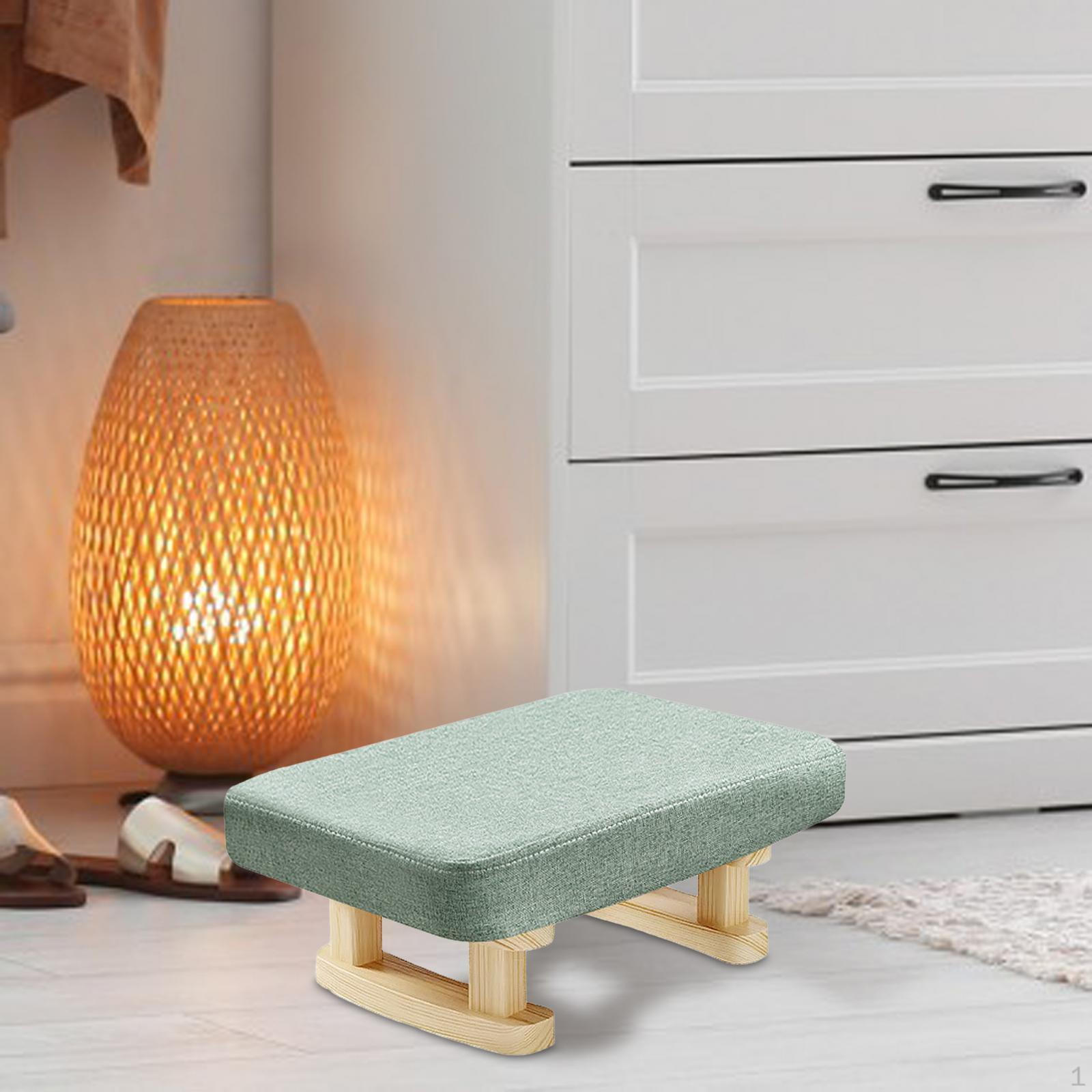 

Мягкий пуф, маленькая низкая скамейка-оттоманка, прямоугольная, с короткими ступеньками, с деревянными ножками для