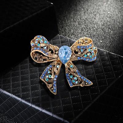 Luxury European & American Rhinestone Bow Brooch - Fashionable Alloy Design