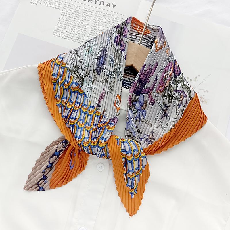 Retro Color Block Crinkled Square Scarf - 70cm Pleated Neckerchief in Imitation Silk for Women
