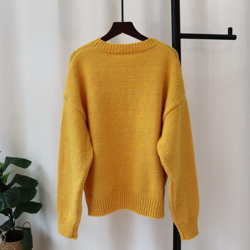 Autumn and Winter New Handmade Flower Knitted Sweater Top Design Sense Loose Soft Waxy Gentle Wind Sweater Pullover Women