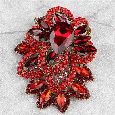 Broche en Cristal Fleur de Poitrine pour Costume Femme Accessoires Vestimentaires