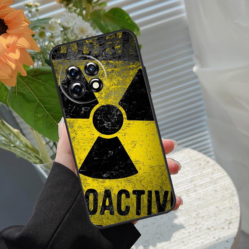 

Nuclear Radiation Emblem Case For OnePlus 10 Pro 15 13 12 11 13T 15R 13R 10R 10T 8T Nord CE 5 4 2 3 Lite N20 N30 Cover OnePlus Nord N20