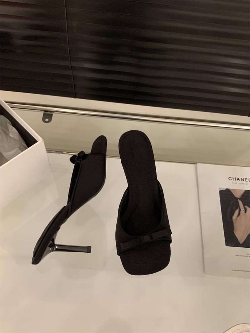 

Розовые туфли на высоком каблуке, французские маленькие крутые тапочки, туфельки феи, новая летняя мода, уличный темперамент, нишевые сандалии 35 чёрный