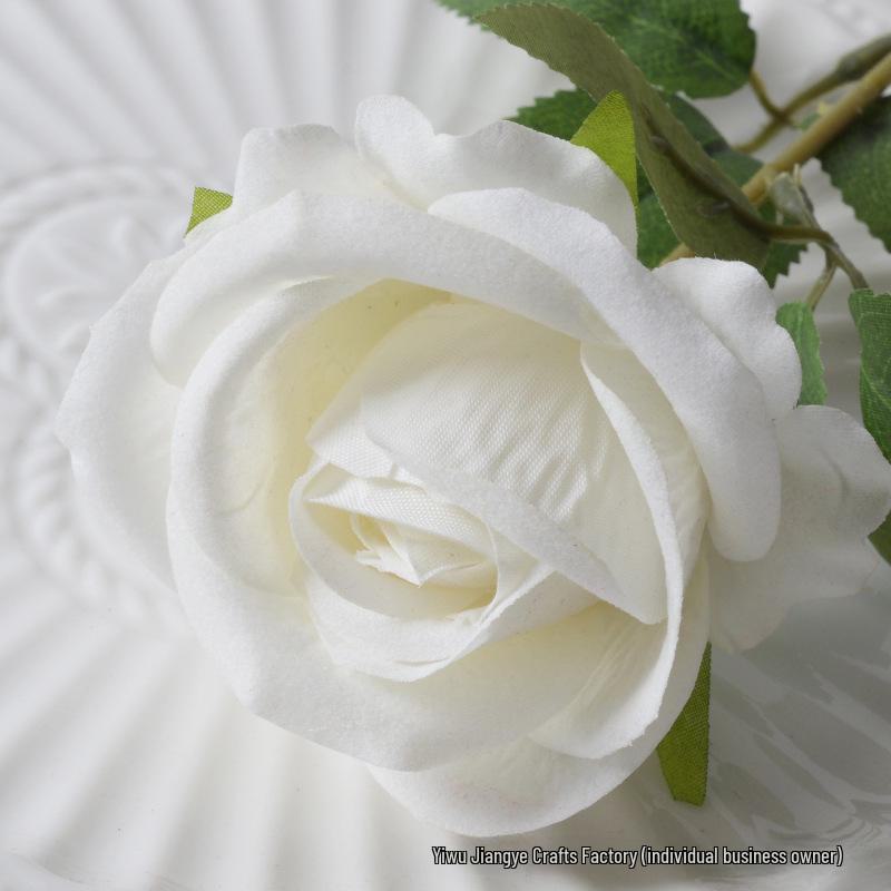 Large Flannel Rose Silk Bouquet for Wedding and Valentine's Day Home Decor