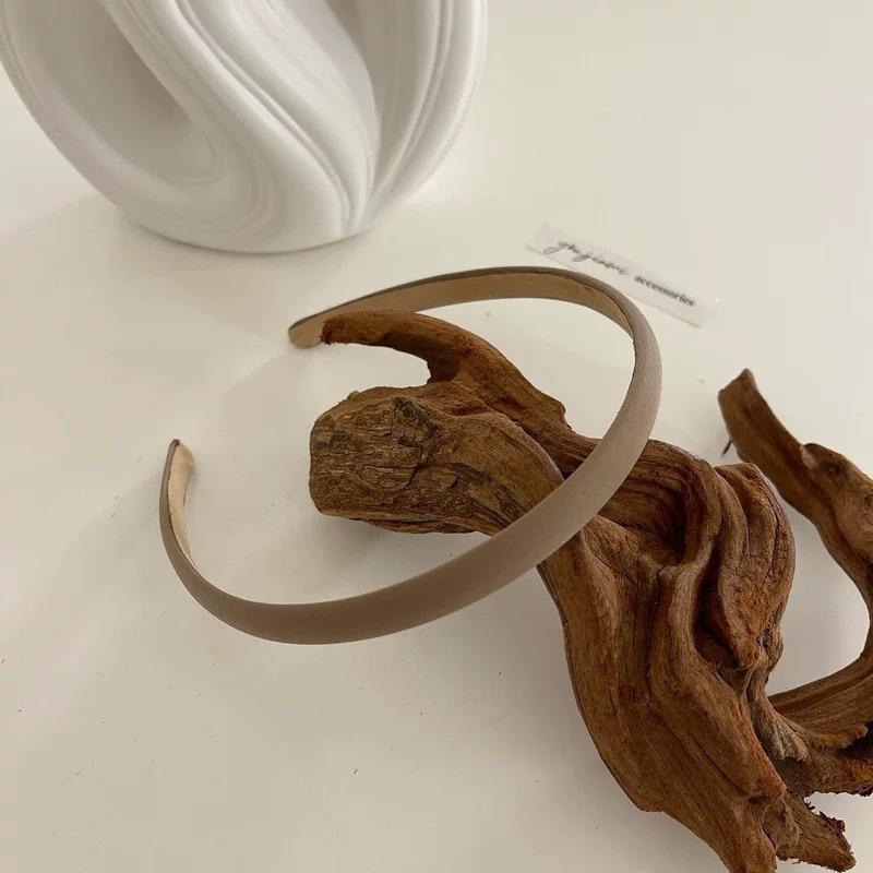 

Универсальная повязка на голову конфетных цветов для японских и корейских девочек-подростков, с тонкой повязкой и милыми заколками для волос