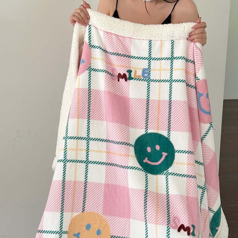 LISM Lamb Fleece Quilted Blanket