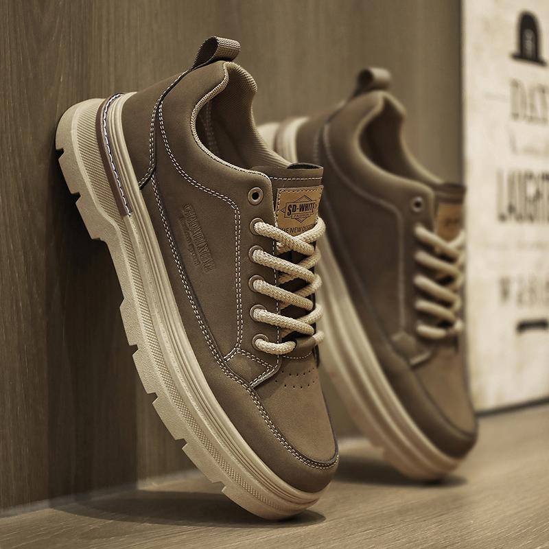 Men Leather Casual Shoes Outdoor Thick Sole Men Work Boots Comfortable Walking Sports Shoes for Men Designer Anti-Slip Men Shoes