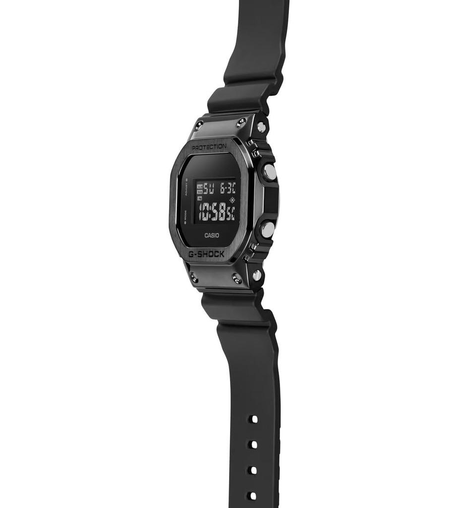 CASIO Digital 5600 Series Quartz Watch [Casio G-Shock] G-SHOCK Men's GM-5600UB-1 [Item]
