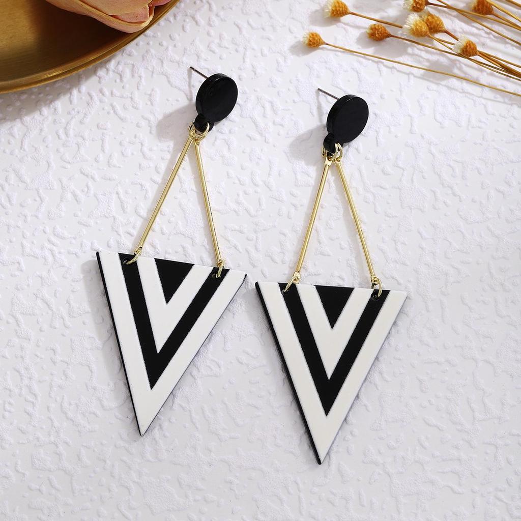 Creative Striped Oval Triangle Acrylic Earrings - Versatile and Stylish for Women