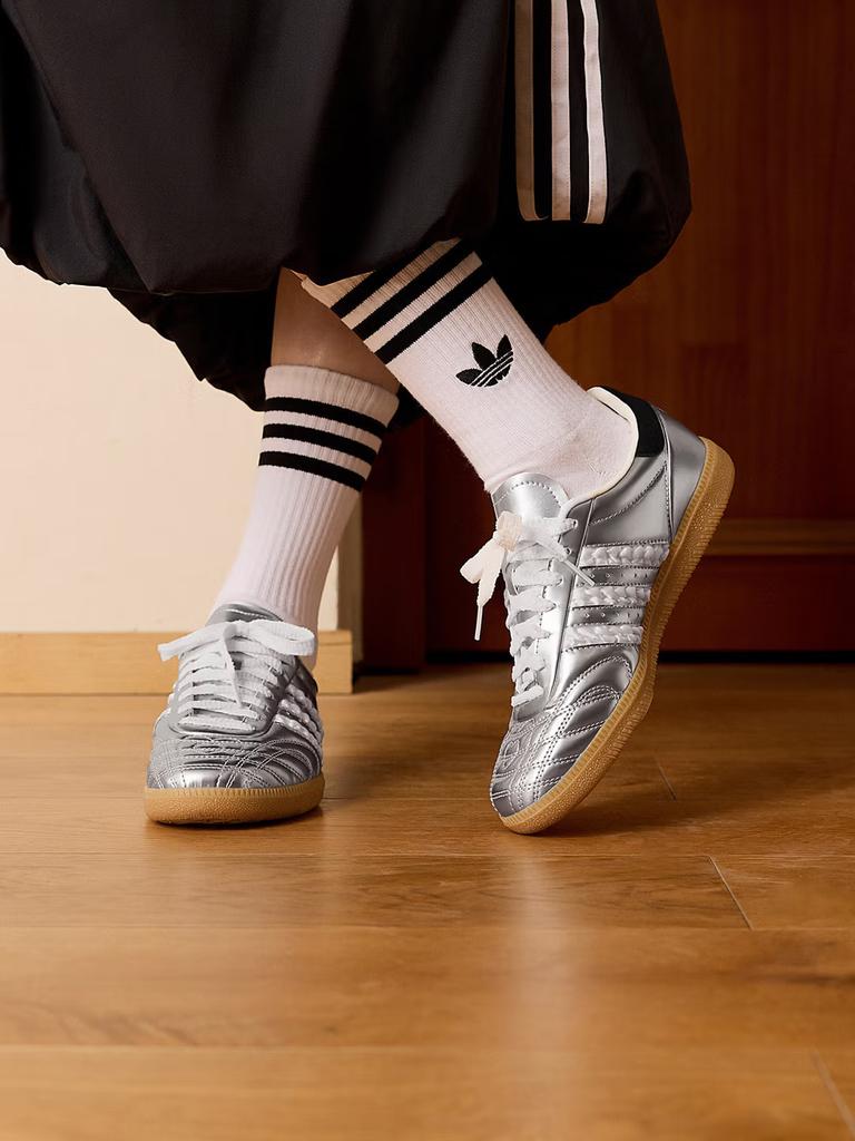 Adidas SAMBA JP All-Purpose Bright Panel Shoes for Training - Adidas Tricolor HP7105