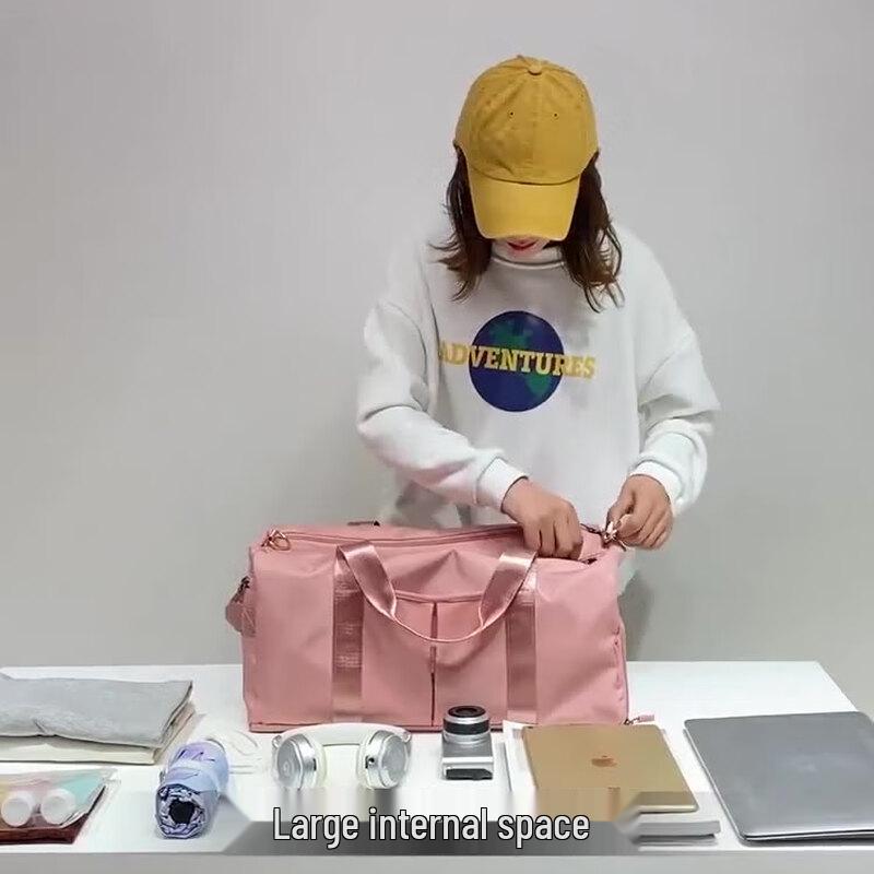 Large Capacity Lightweight Travel Gym Sports Bag with Dry/Wet Separation