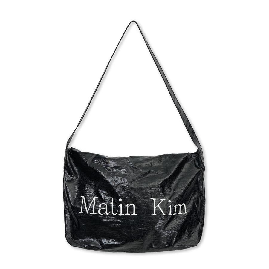 [Matin Kim] GLOSSY LIGHT TWO WAY BAG - 2 Colors (Ivory / Black)