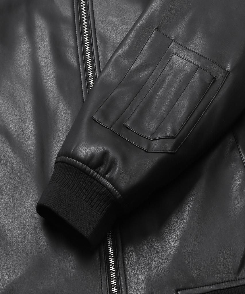Connect Kinloch [Synthetic Leather] Oversized Ma-1 Bomber Jacket (Black)