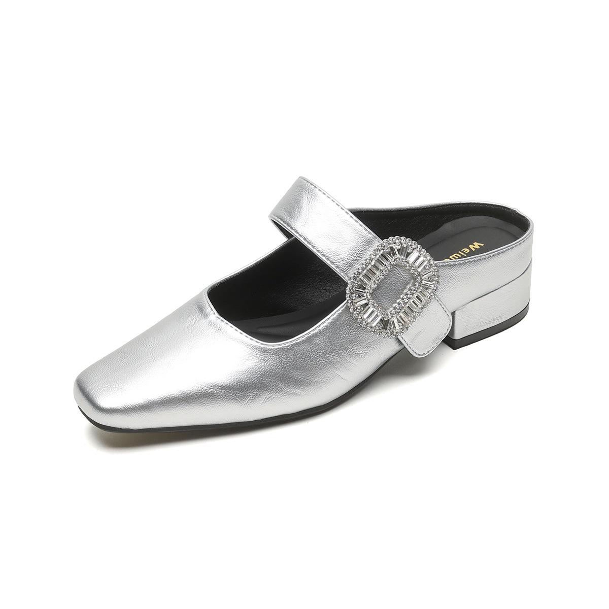 

Weiwei girl 958-5 французские квадратные полутапочки женские толстые одно слово со стразами тапочки-мешки летняя одежда 43 серебряный