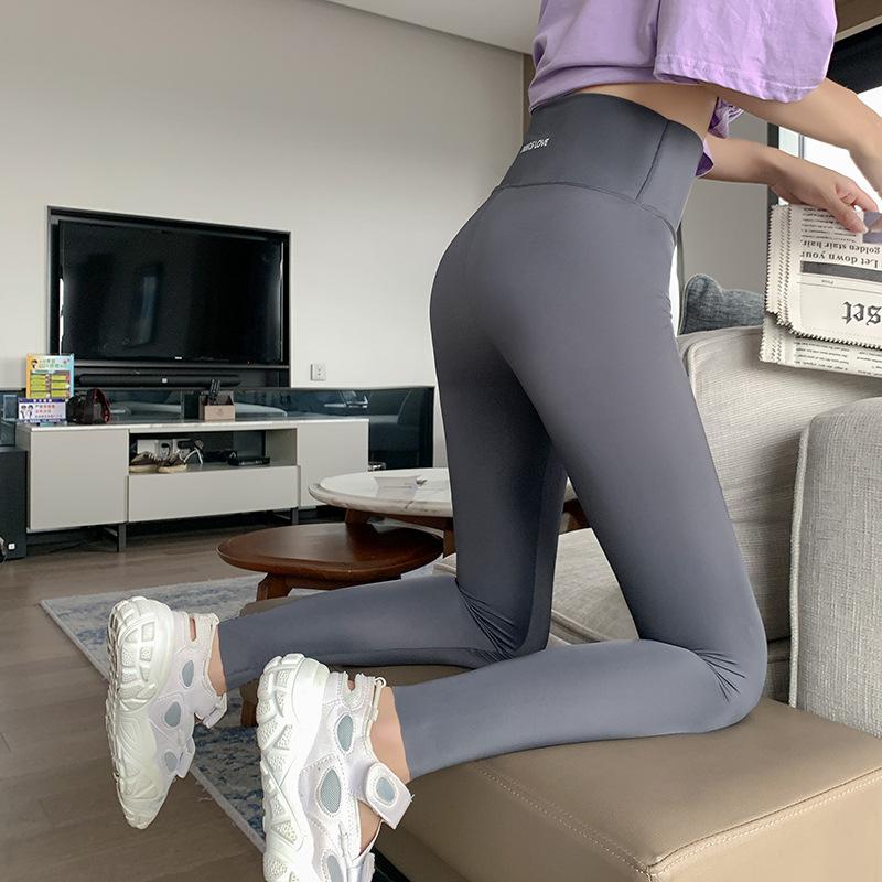 

Леггинсы-брюки «Акула» женские с высокой талией тонкие дышащие облегающие брюки длиной 9/10 тонкие йога-брюки с эффектом жидкого металла XXL (135-75 kg)