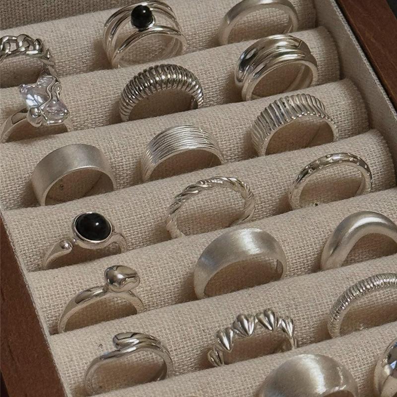 Retro S plain ring, non-fading light luxury index finger ring, open ring.