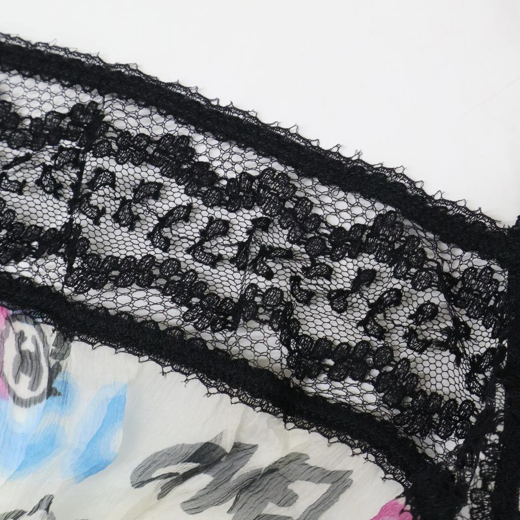 Chanel 07C P29955V19739 Silk Graffiti CC Logos Lace Trim Camisole Tops 38 black/white/multicolorUsed