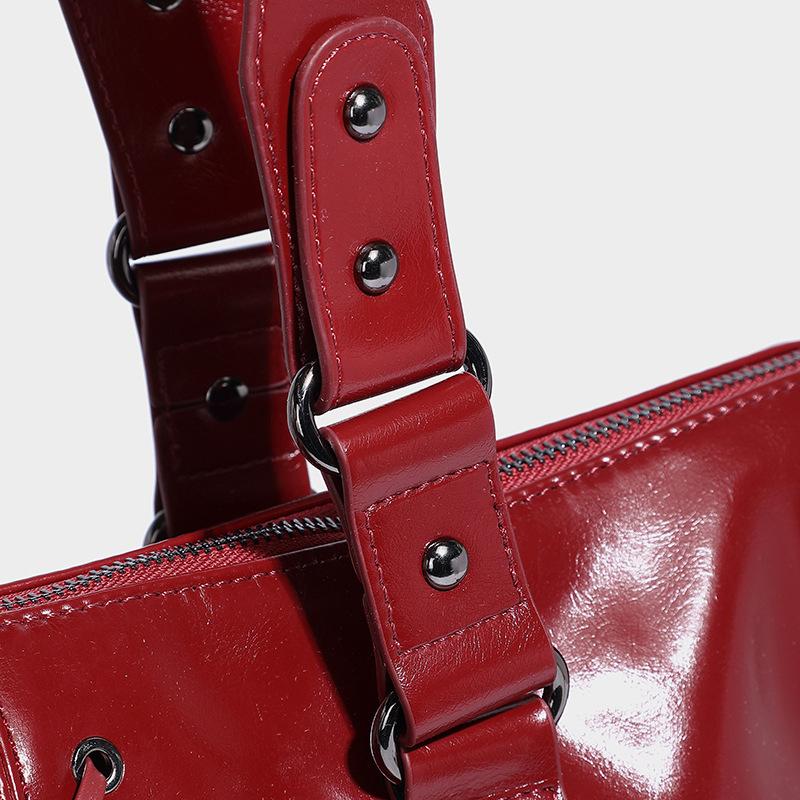 Rivet Luxury Desinger Vintage Women's Handbag Fashion High Quality Lace-up Punk Motorcycle Bag Ladies Large Capacity Travel Bag