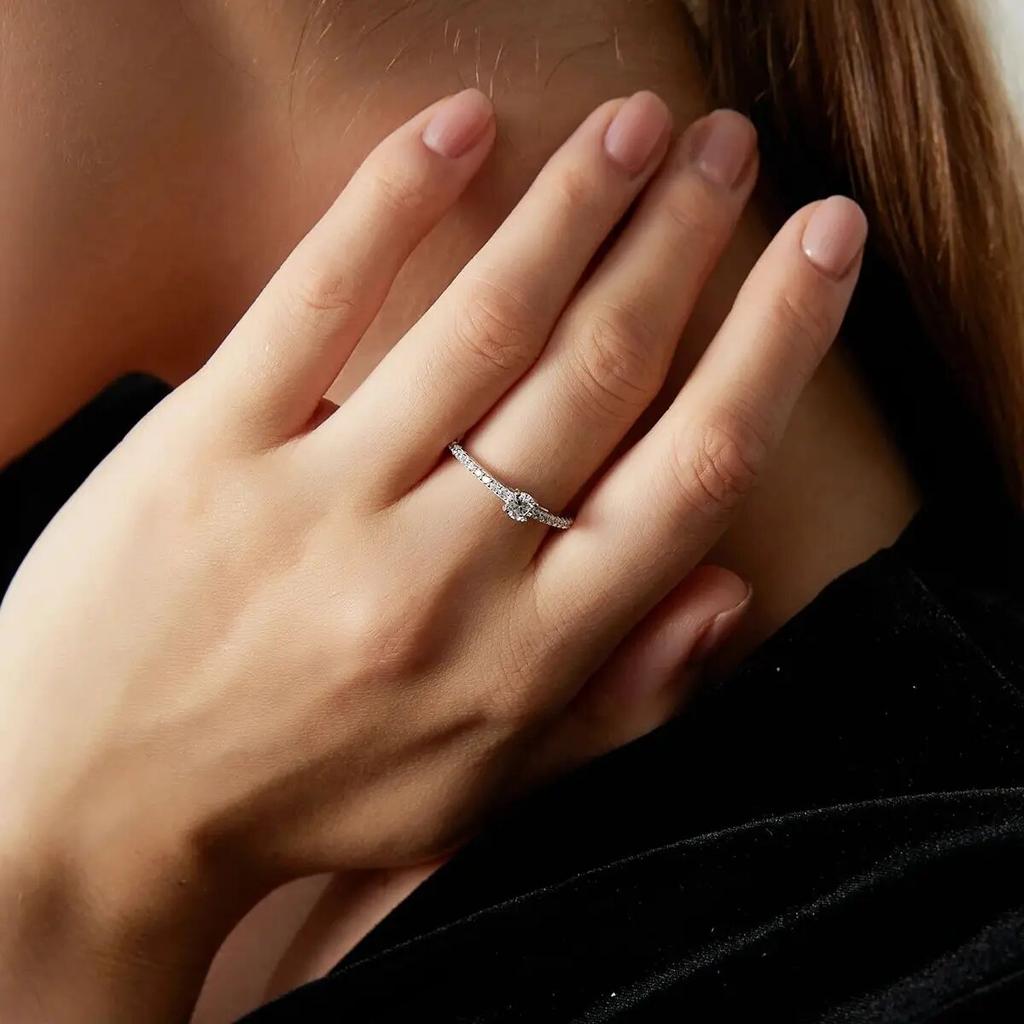 Real   CopperSmall Moissnaite Ring For Women Simple Sparkling Round 0.3CT Certificated Lab Diamond Finger Rings