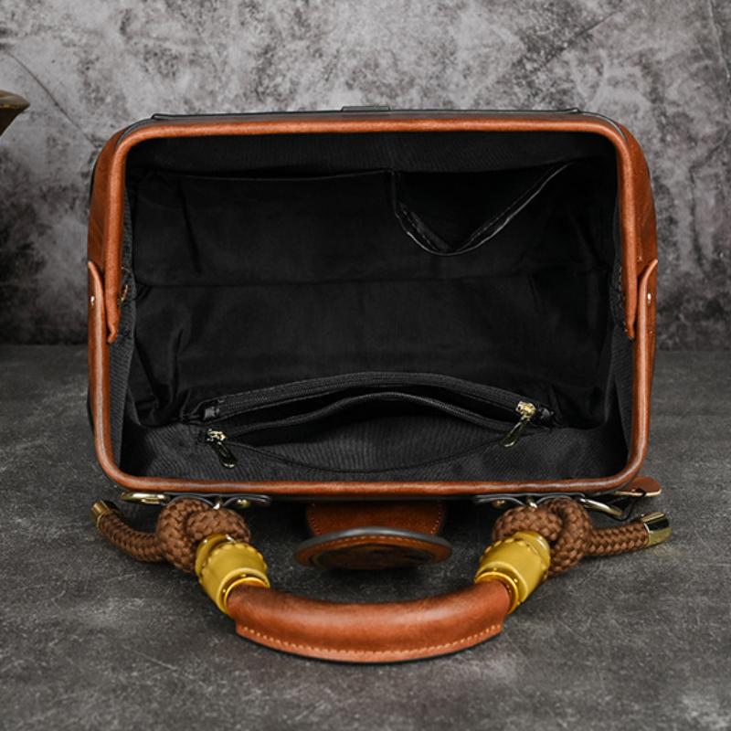 Johnature Luxury Handbag Vintage Handmade Leather Carved Women Bag Versatile Female Shoulder & Crossbody Bags