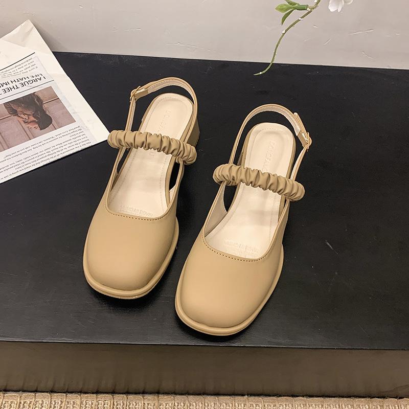 French square head thick heel sandals women's 2025 spring new European and American one-word buckle round head evening retro bag head shoes